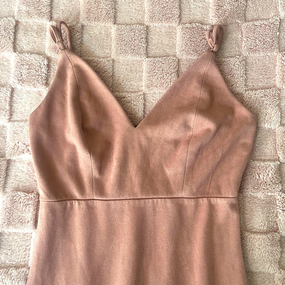 HERA COLLECTION : beautiful blush pink dress